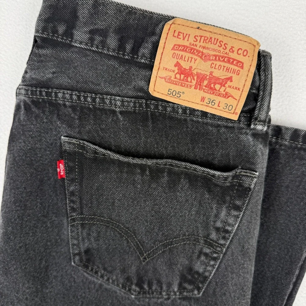 Levi's 505 Jeans Mens 36x30 Washed Out Black Straight Fit Denim